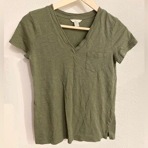 Caslon Sage Green V-Neck Short Sleeve Tee